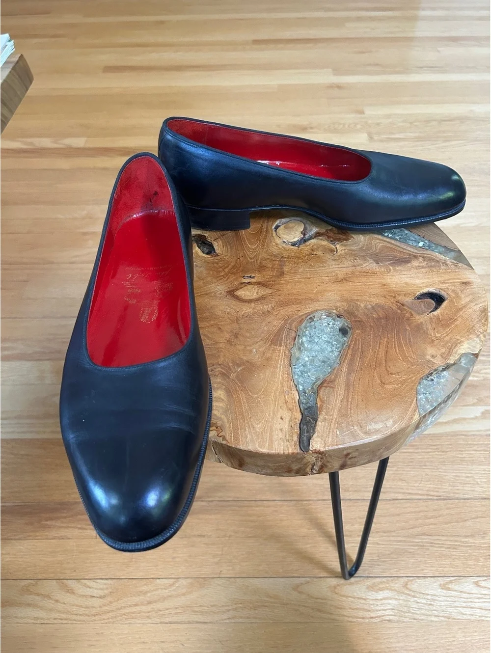 John Lobb Black Leather Women's flat shoes with Red Interior